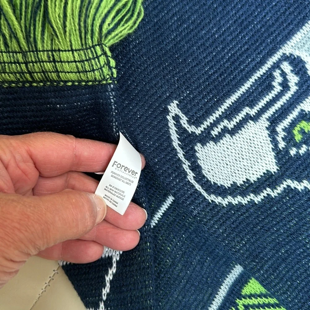 New without tags NFL Seattle Seahawks football scarf